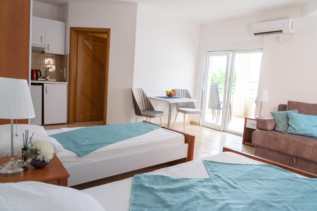 Apartments Sejla Улцинь Экстерьер фото